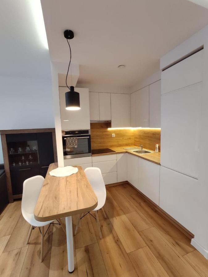 제수프 Apartament Parkowy 아파트 외부 사진